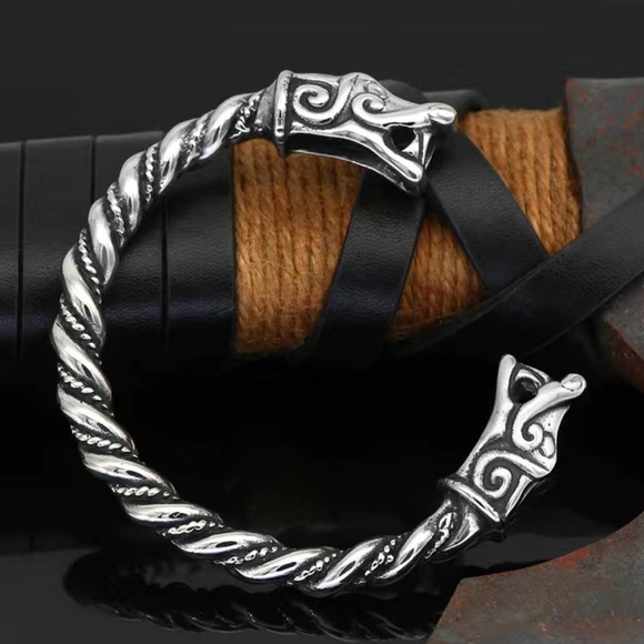NEW Unisex Dragon Nordic Silver 925 plated bracelet - Picture 2 of 4
